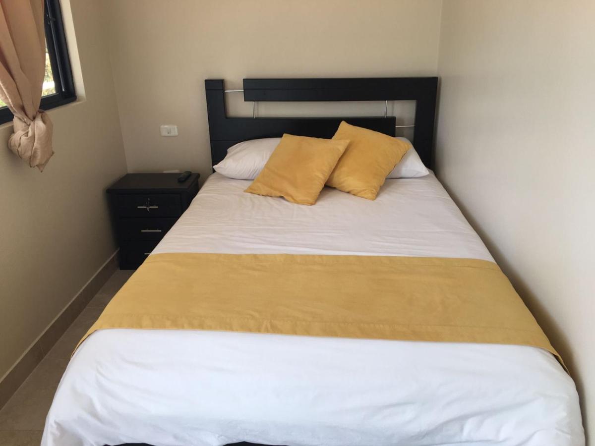 Tababela Airport B&B Luaran gambar