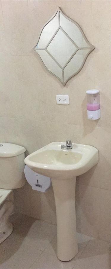 Tababela Airport B&B Luaran gambar
